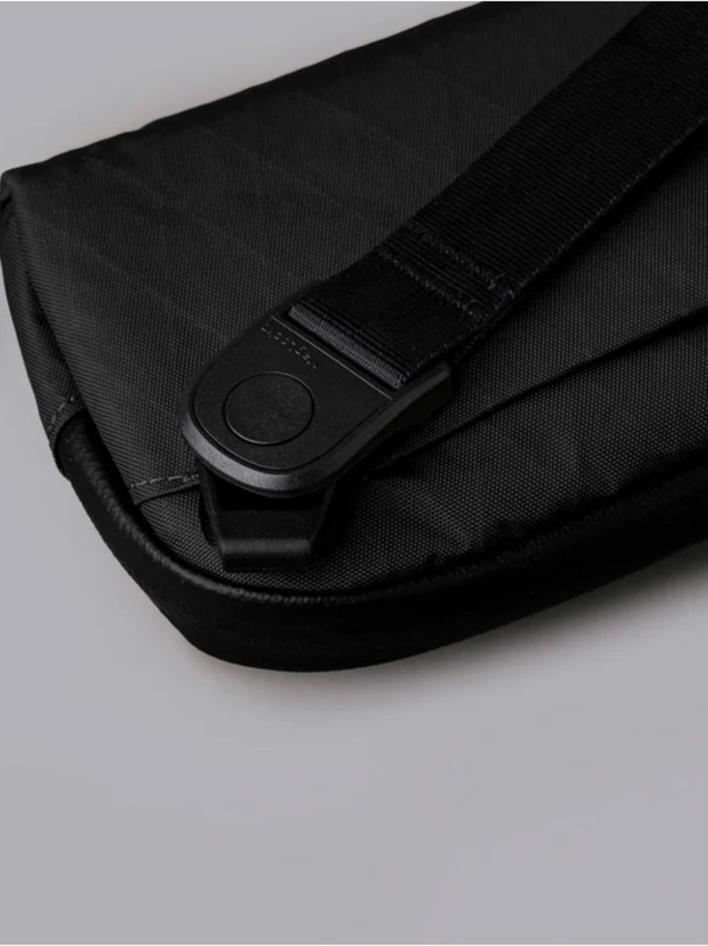NWT Alpaka Flight Pouch Pro — Black Xpac - A4 - Picture 10 of 16